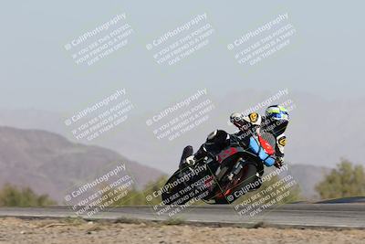 media/Dec-01-2025-Moto Forza (Mon) [[2daa91e15f]]/2-Intermediate Group/Session 2 Turn 9 Entry/